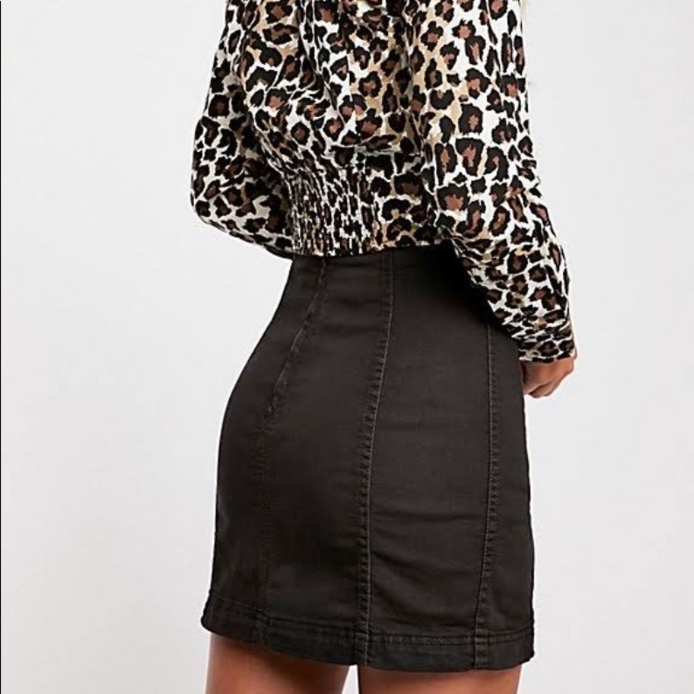 Black free people skirt
